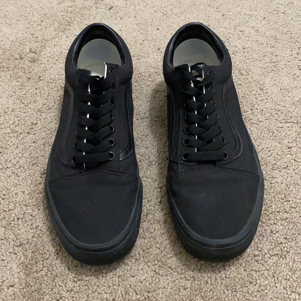 Old skool vans all black womens:10 men’s:8.5